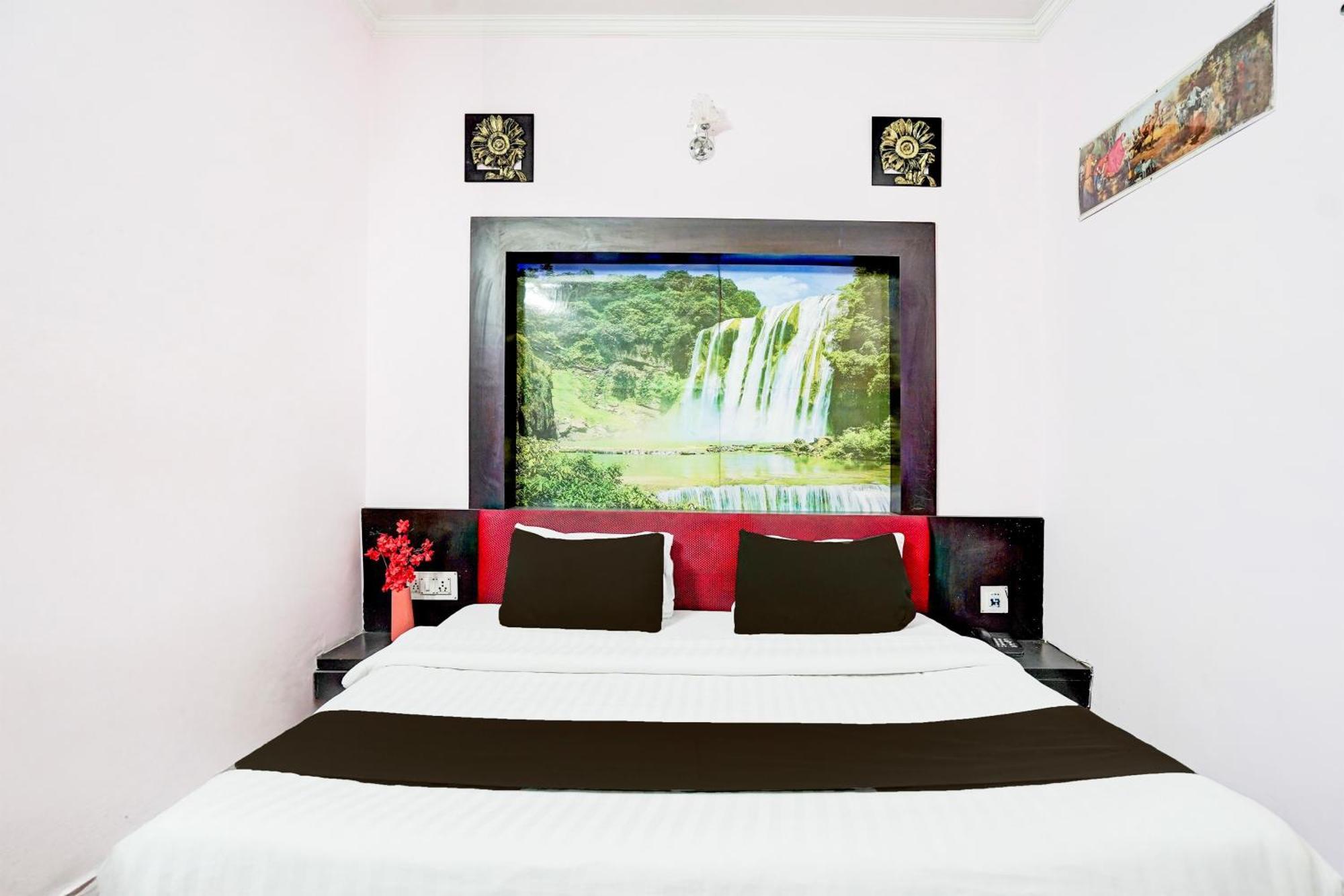Super Hotel O Krishna Nagar Chowk Near Ongc Dehradun Eksteriør billede