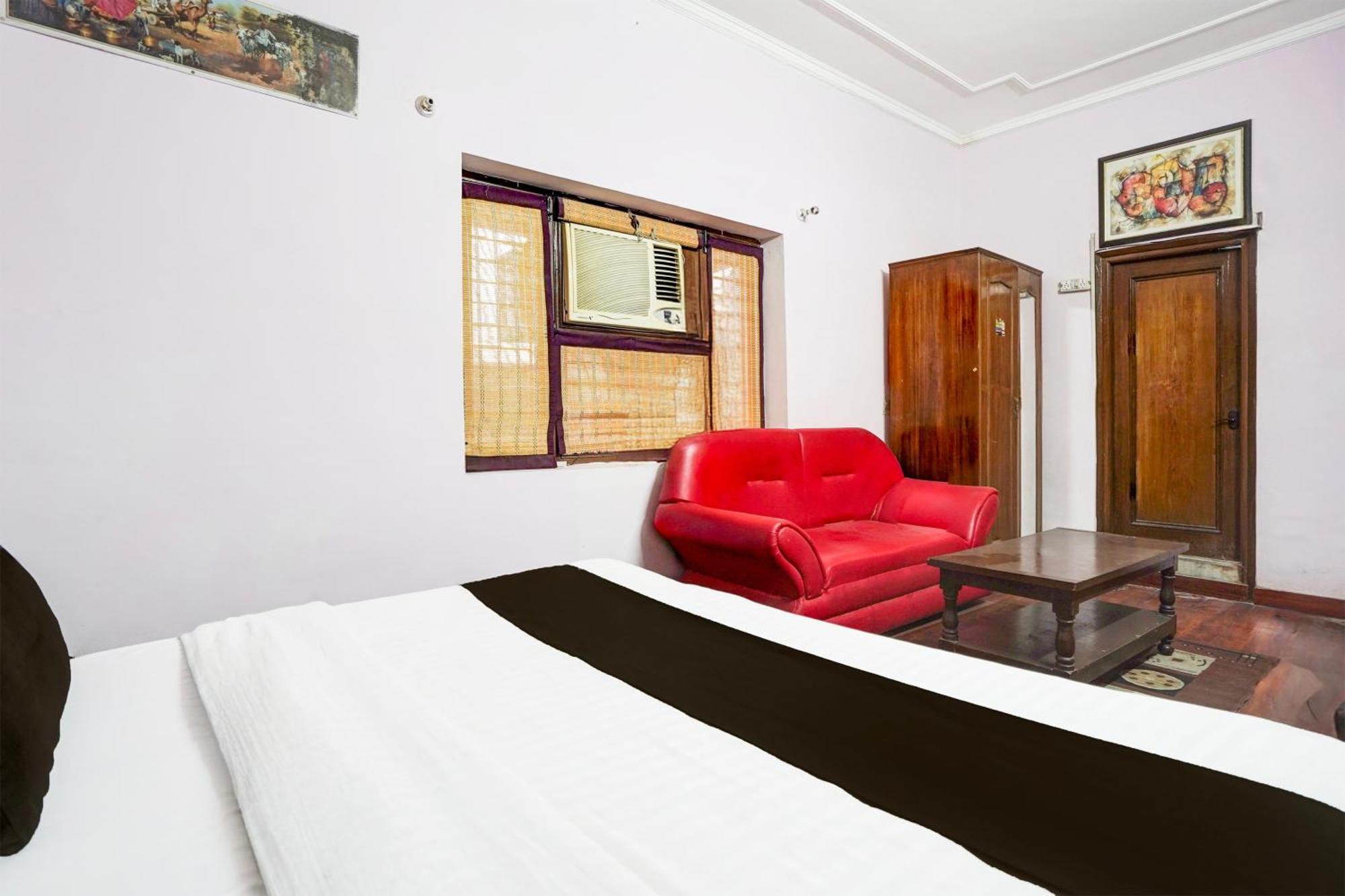 Super Hotel O Krishna Nagar Chowk Near Ongc Dehradun Eksteriør billede